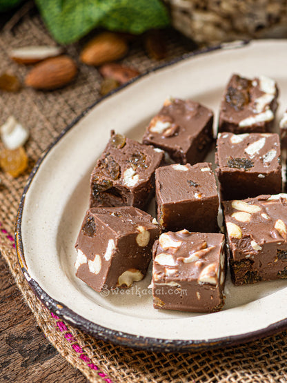 Fruit and nuts chocolate